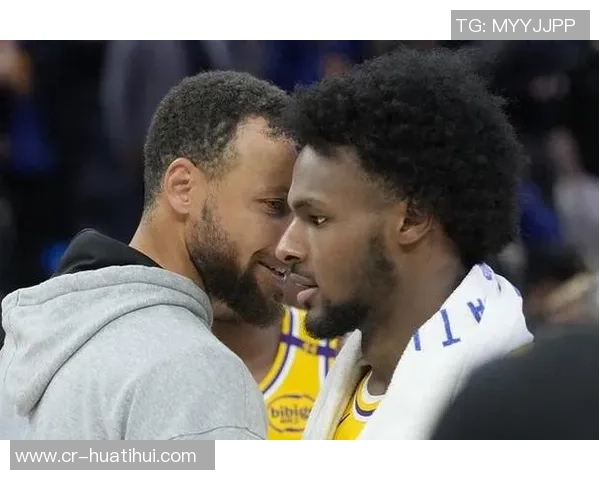 夸梅建议布朗尼学习基德技巧先适应三分再练习突破能力