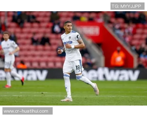 西汉姆联正式报价求购胜利门将本托罗马诺透露转会动态