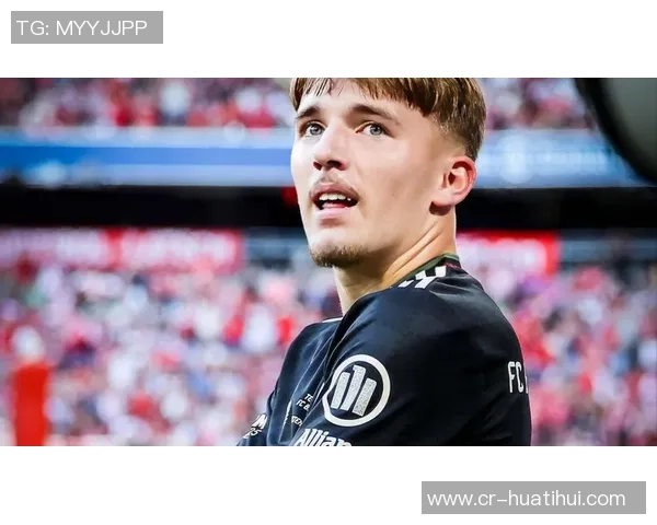 比赛第71分钟卡尔进球庆祝拜仁扩大领先优势2-0战胜萨尔茨堡 比赛第71分钟卡尔进球庆祝拜仁扩大领先优势2-0战胜萨尔茨堡